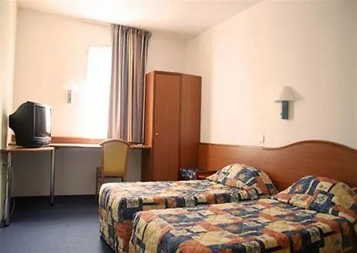 ***  B&B Hotel Rodez Bourran France