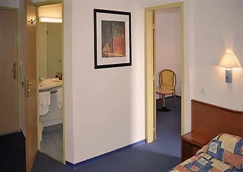 ***  B&B Hotel Rodez Bourran France