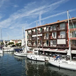 Aparthotel Le Suffren ****