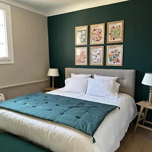 Apartment Cabadol - Aix Centre Historique - Tres Calme - 50m Cours Mirabeau 