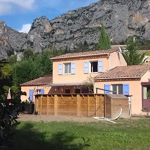 Bed & Breakfast Chambre D'hotes L'odalyre Moustiers-Sainte-Marie